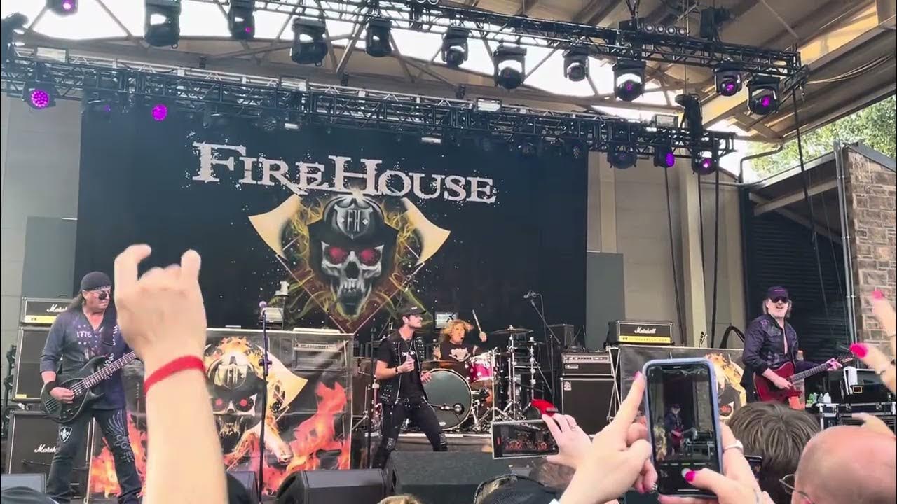 Crowd at a Firehouse show